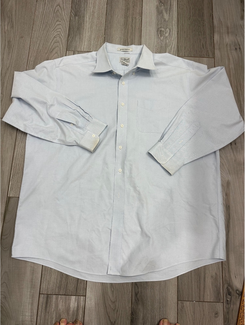 L.L.Bean Men's Wrinkle Resistant Light Blue Dress Shirt Size 18-34